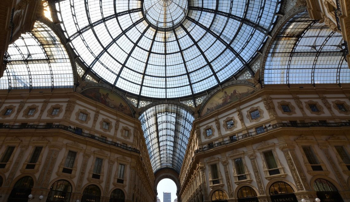 Milano-Napoli: meglio in treno o in aereo?
