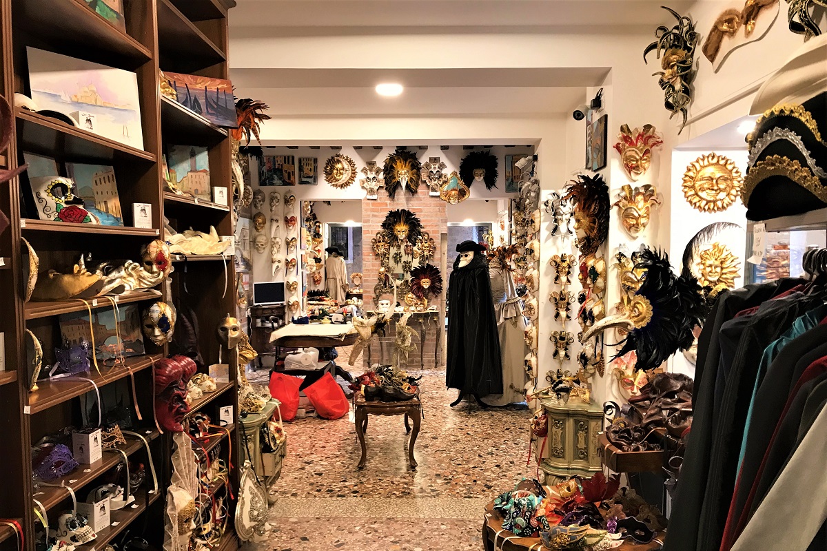 migliori negozi di maschere artigianali venezia carnevale la bauta