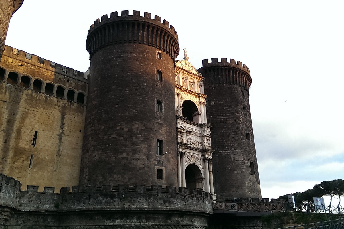 Castelli più belli - Napoli credits SignorDeFazio via Flickr
