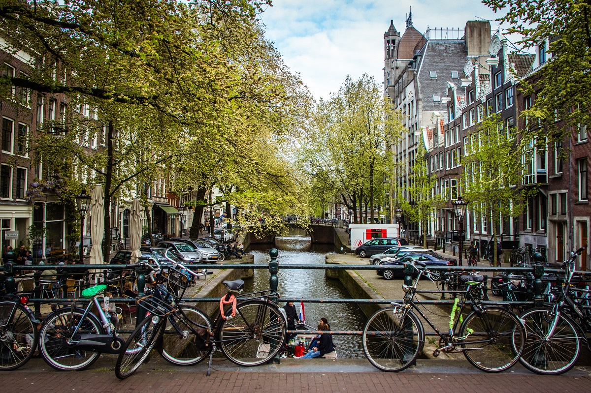 Thalys Bruxelles Amsterdam - Amsterdam credits Norman Fišer via Flickr