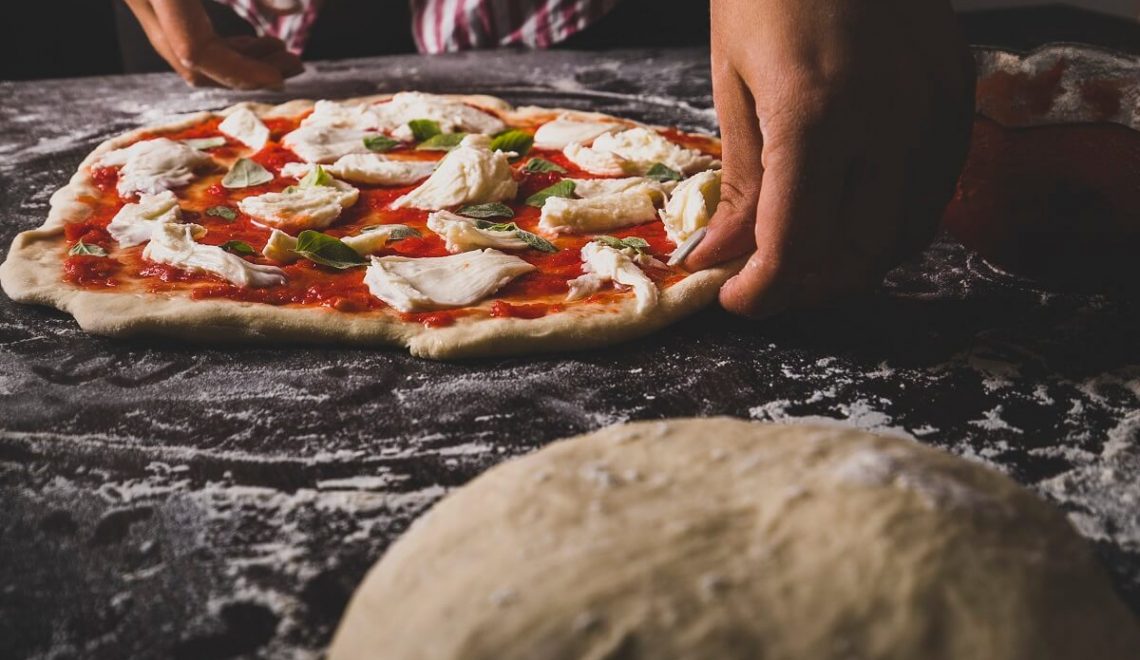 Best Places to Eat Pizza in Naples